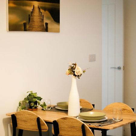 The Madison Apartment By Gge, Hemel Hempstead Town Centre, Contractors Welcome, Sleeps 6 Bagian luar foto
