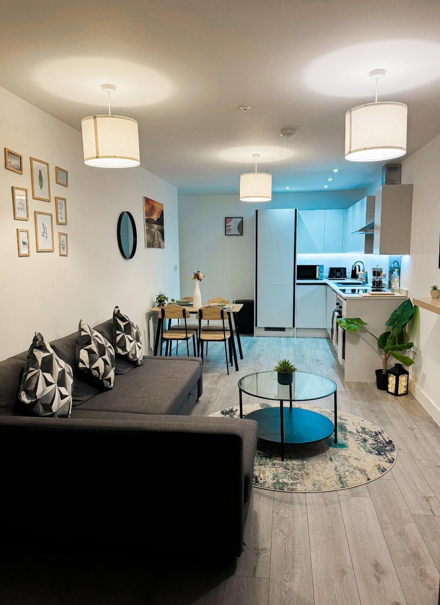 The Madison Apartment By Gge, Hemel Hempstead Town Centre, Contractors Welcome, Sleeps 6 Bagian luar foto